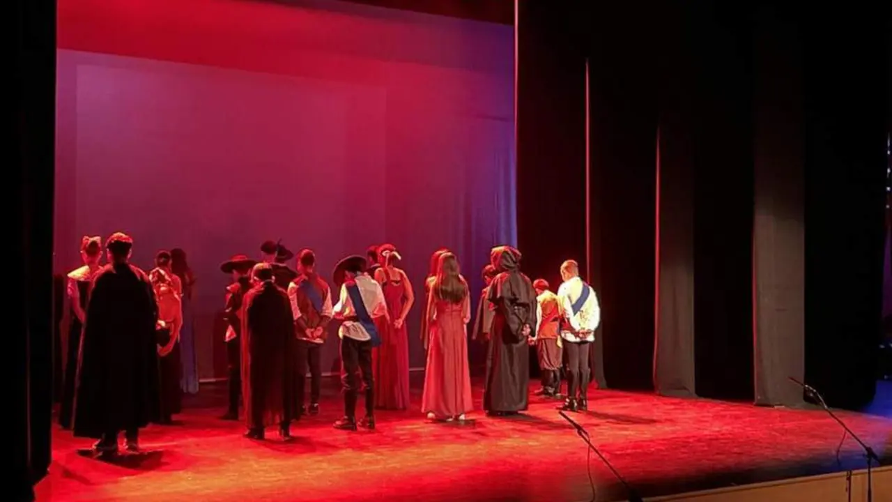 Imagen de los alumnos del Astaroth el a&ntilde;o pasado - VivaRota