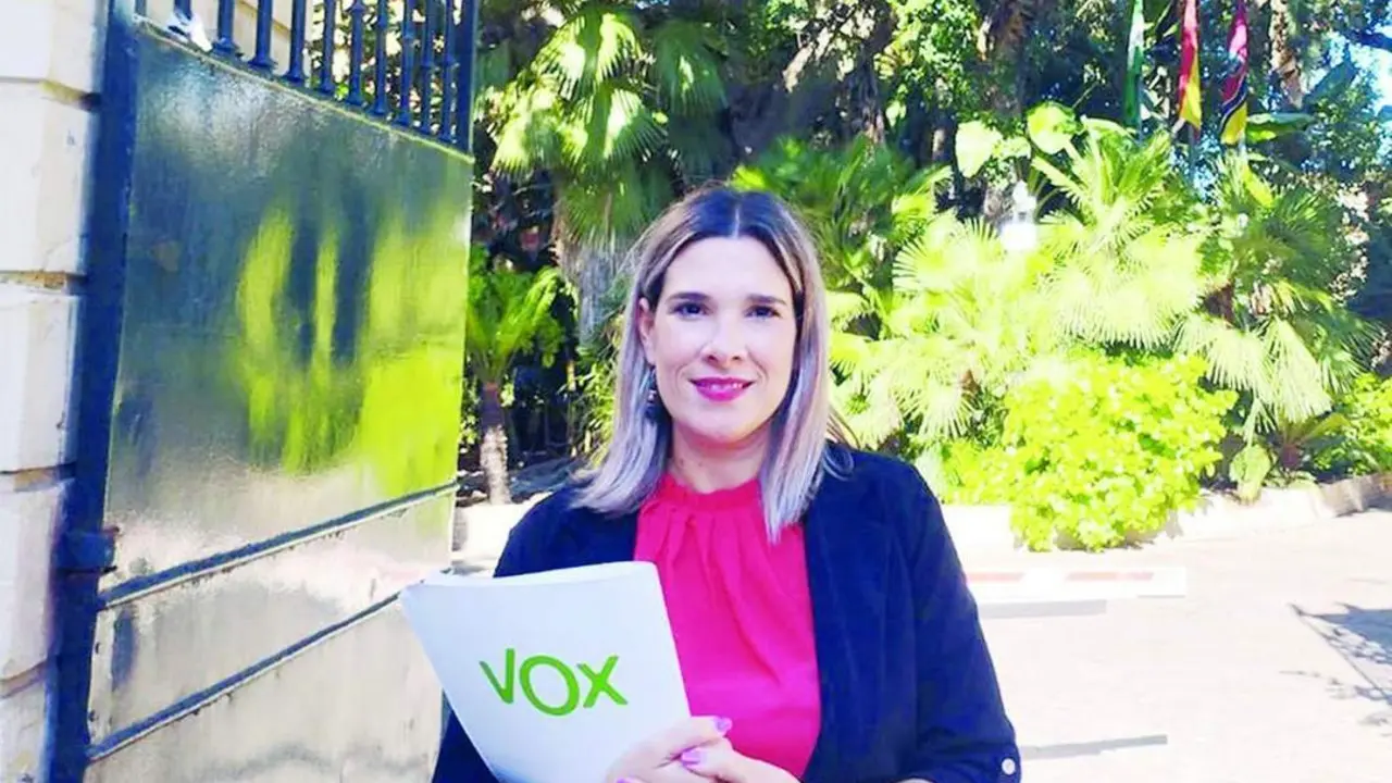 Carmen Infantes, portavoz de VOX en Sanl&uacute;car - AI