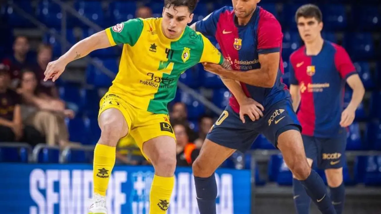 Mati Rosa, autor de dos goles ante el Bar&ccedil;a.  - Bar&ccedil;a Futbol Sala