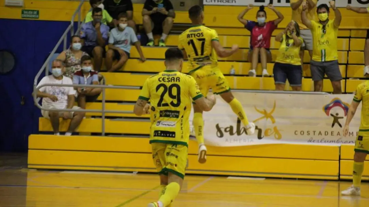 Attos festeja un gol, en una imagen de archivo.  - Viva Ja&eacute;n