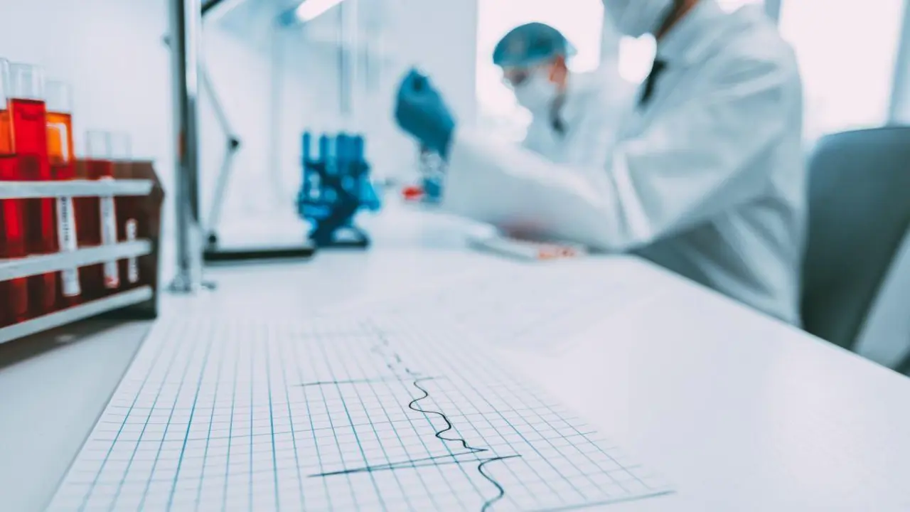 Laboratorio. - Foto de 123RF/yurolaitsalbert