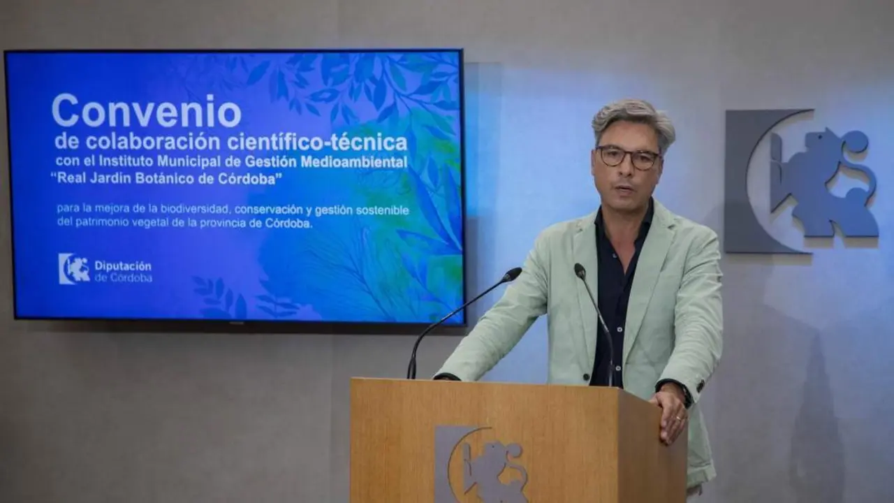 Andr&eacute;s Lorite durante la presentaci&oacute;n de este acuerdo de colaboraci&oacute;n. - AI