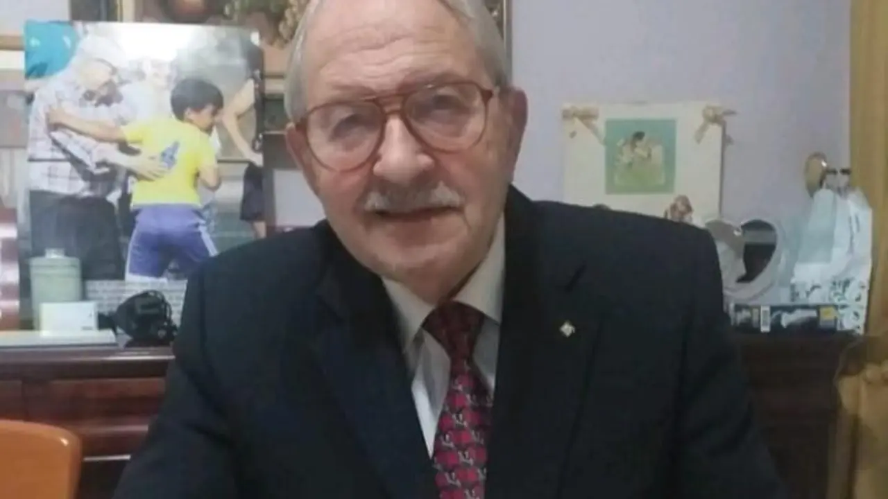 Eduardo Ar&eacute;valo. - 