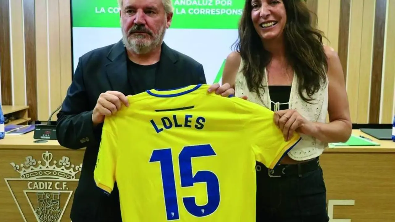 Manuel Vizca&iacute;no y Loles L&oacute;pez, en el Nuevo Mirandilla. - VIVA