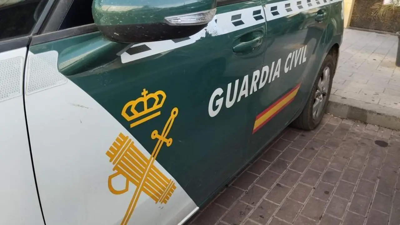 Imagen de un veh&iacute;culo de la Guardia Civil. | AI.
