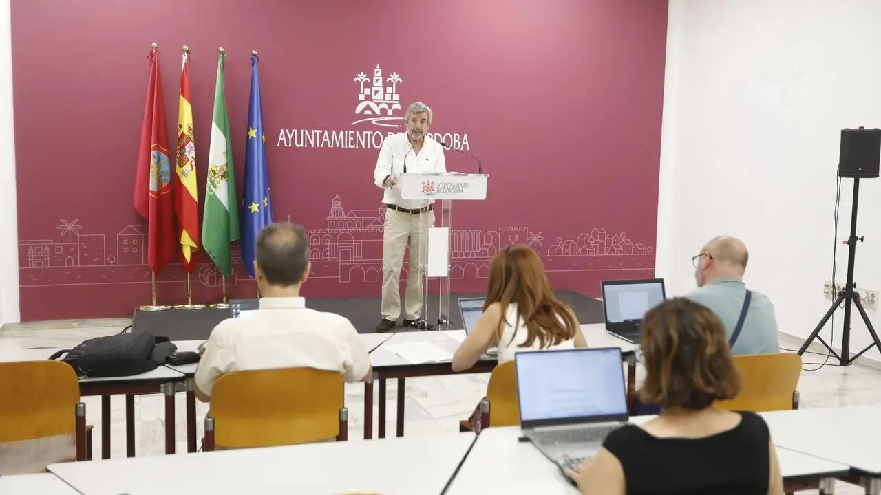 Miguel &Aacute;ngel Torrico durante la rueda de prensa. - AI