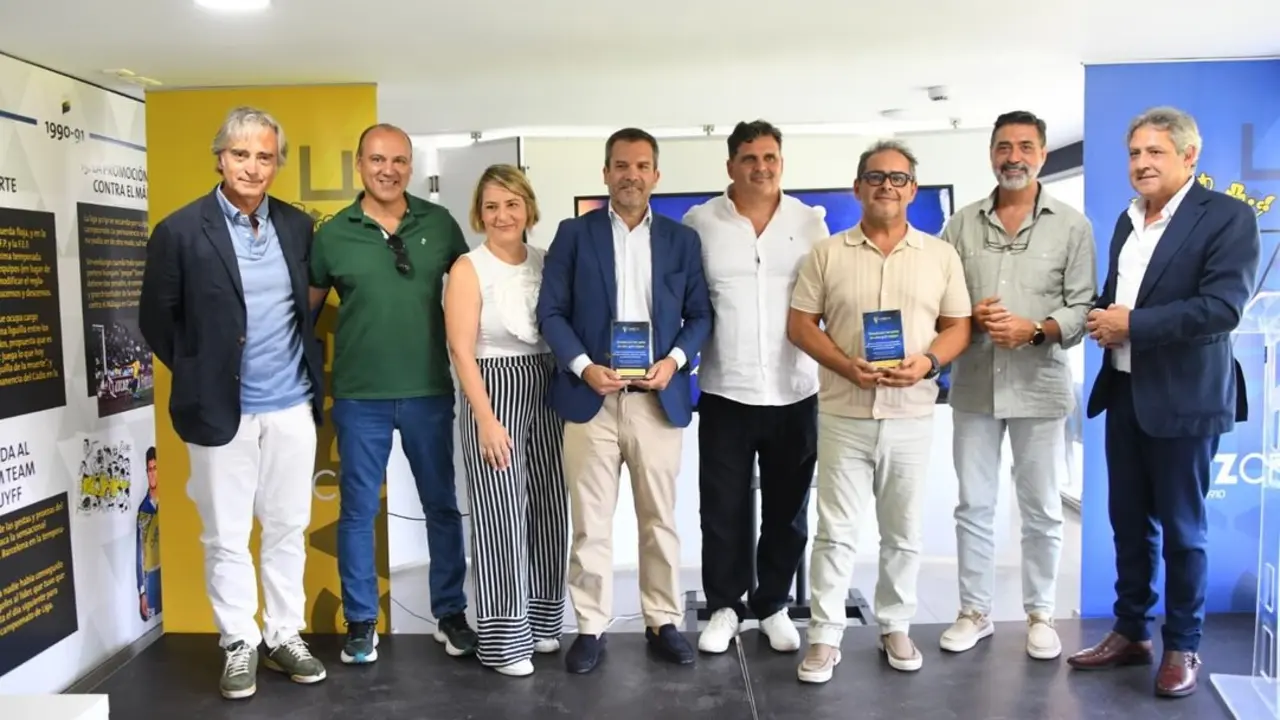 Galardonados de los II Premios C&aacute;diz CF de Periodismo. | C&aacute;diz CF.