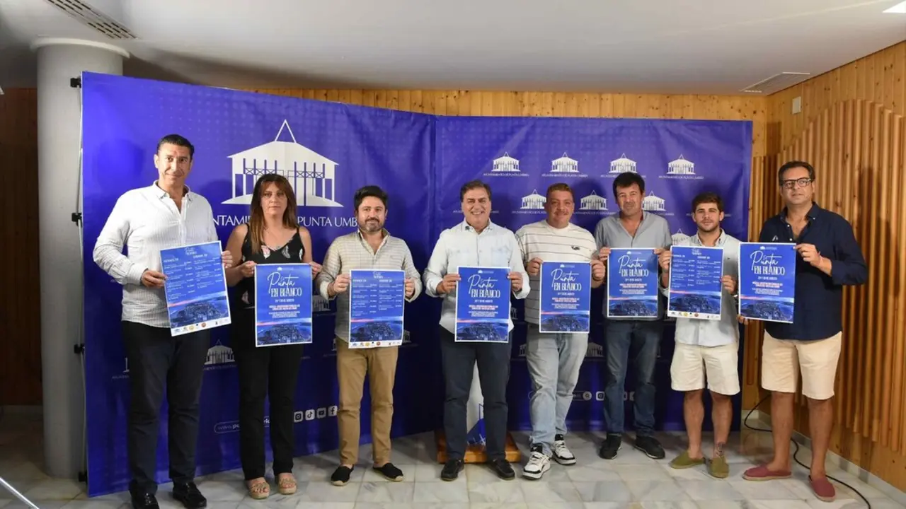 Presentaci&oacute;n de la actividad 'De Punta en Blanco'.
- AYUNTAMIENTO DE PUNTA UMBR&Iacute;A