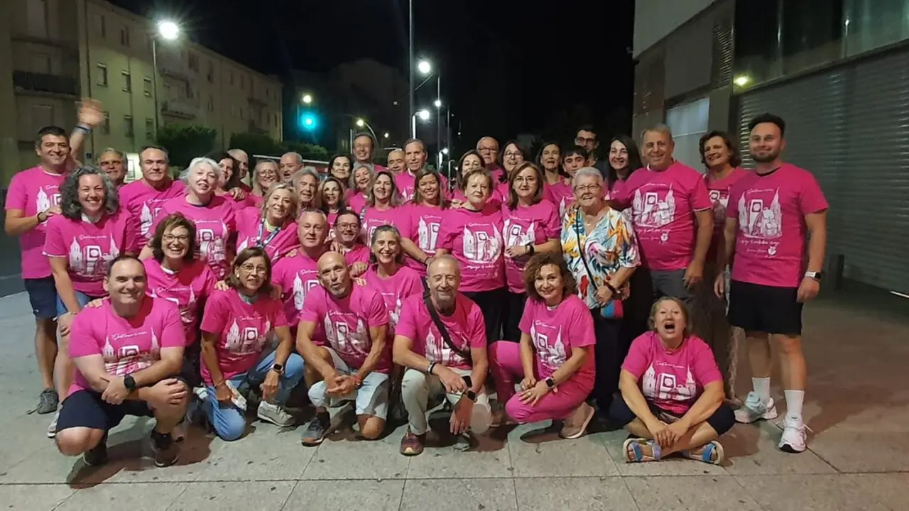 Peregrinos jiennneses en el camino. - Foto: Asociaci&oacute;n Jacobea Ja&eacute;n.