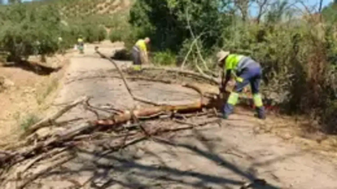 Obras de mantenimiento en la carretera JV-6022.
- Diputaci&oacute;n de Ja&eacute;n.