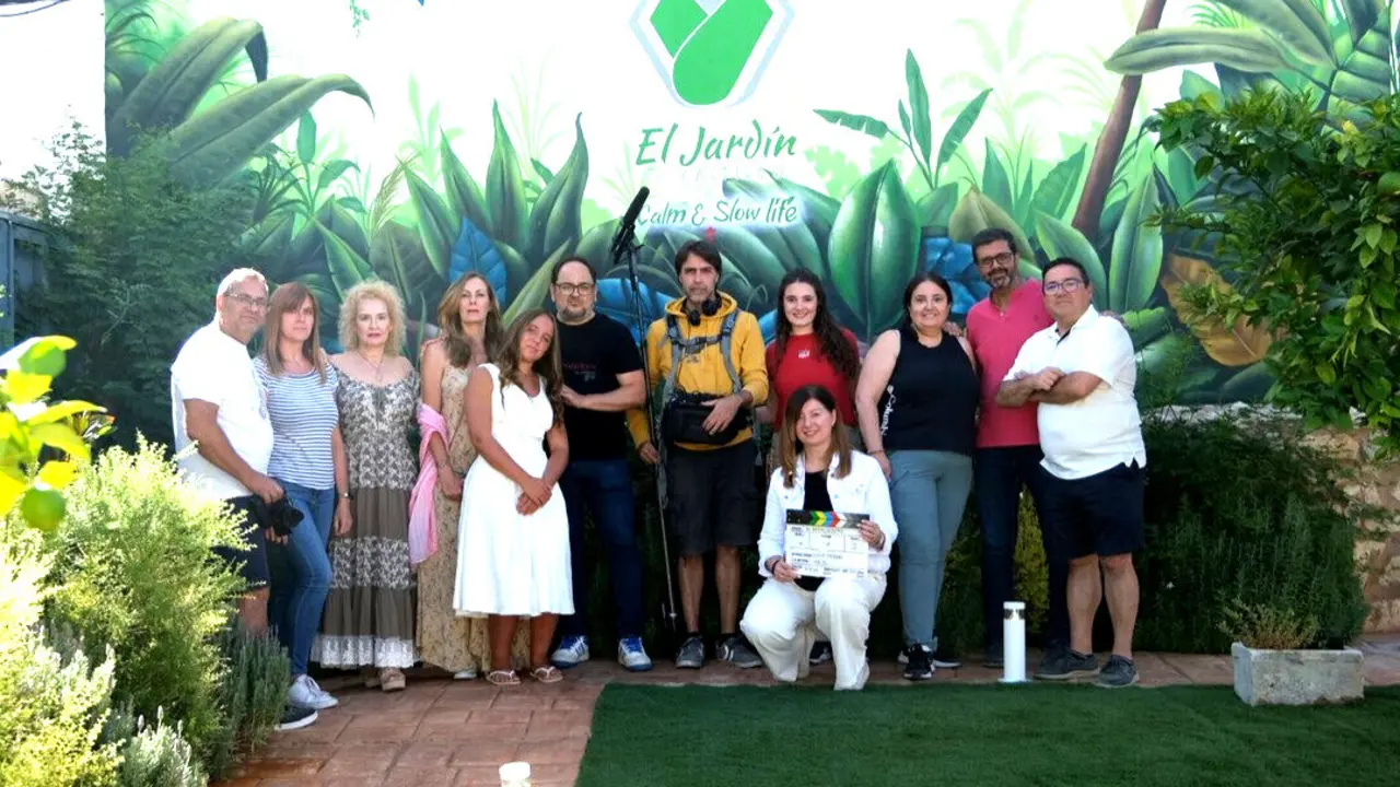 Equipo de rodaje de "El reencuentro".
