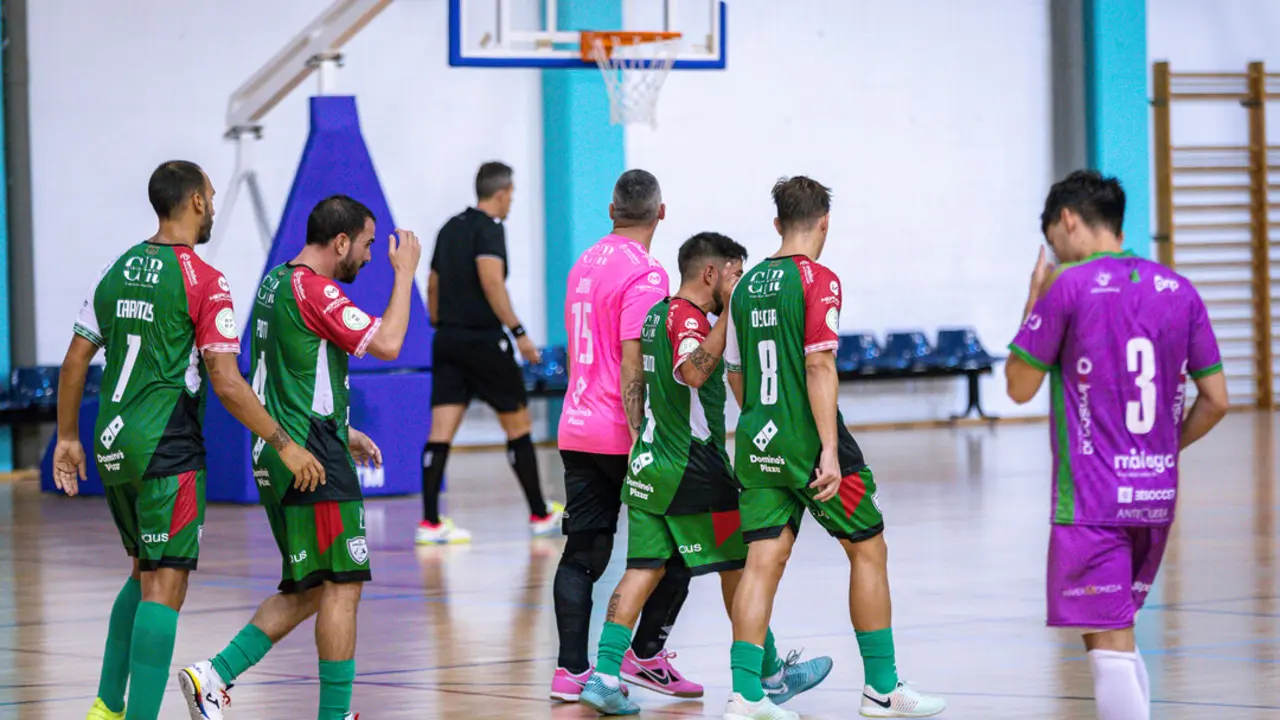 Los jugadores del Virgili, durante el I Trofeo Panadero. | CD Virgili.