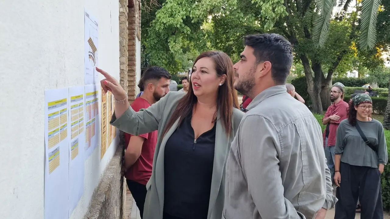 La alcaldesa de La Palma y el Concejal de Cultura en el encuentro de arquitectos