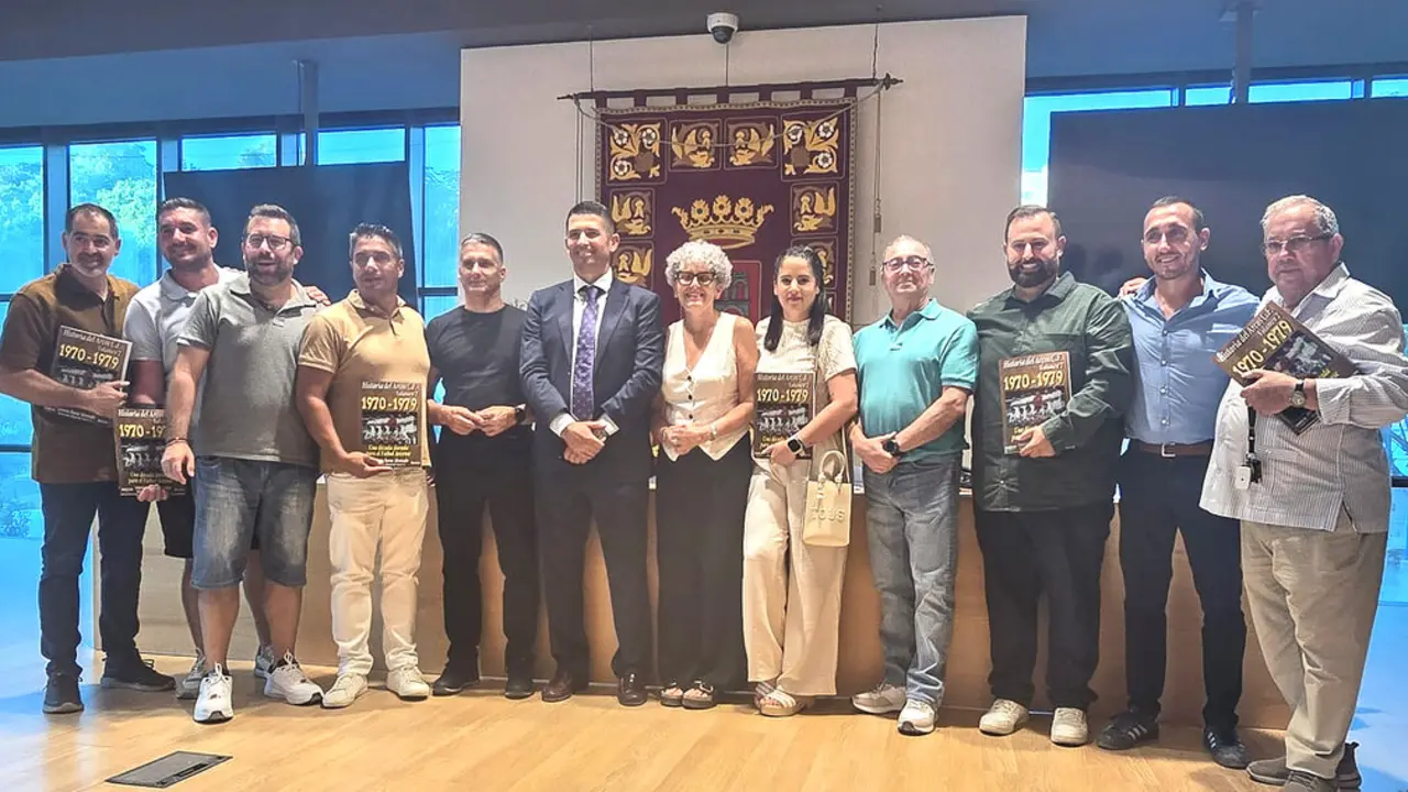 La gala del Arcos C.F. acab&oacute; siendo un acto muy emotivo./ A. BAREA