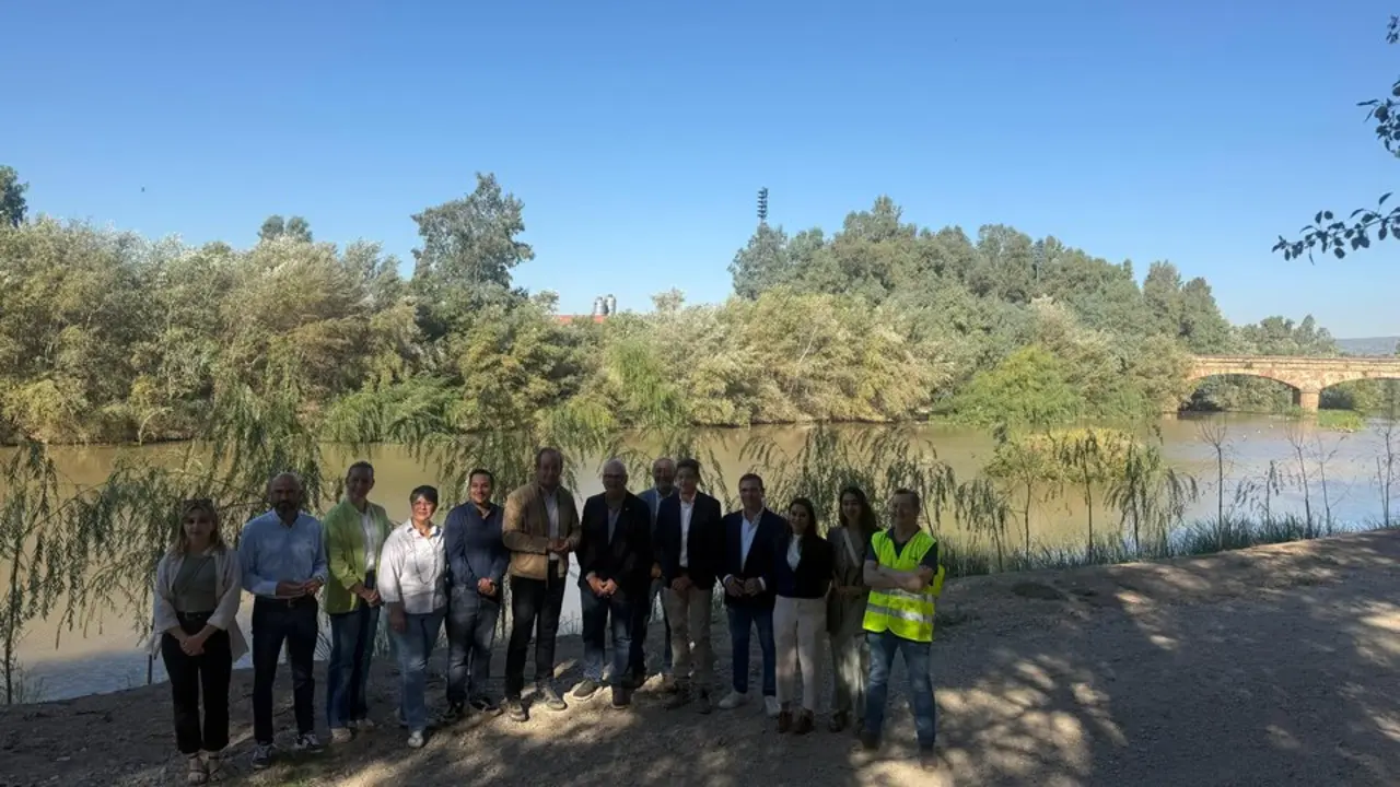 Paseo fluvial en por el Guadalquivir en And&uacute;jar. | Subdelegaci&oacute;n del Gobierno en Ja&eacute;n