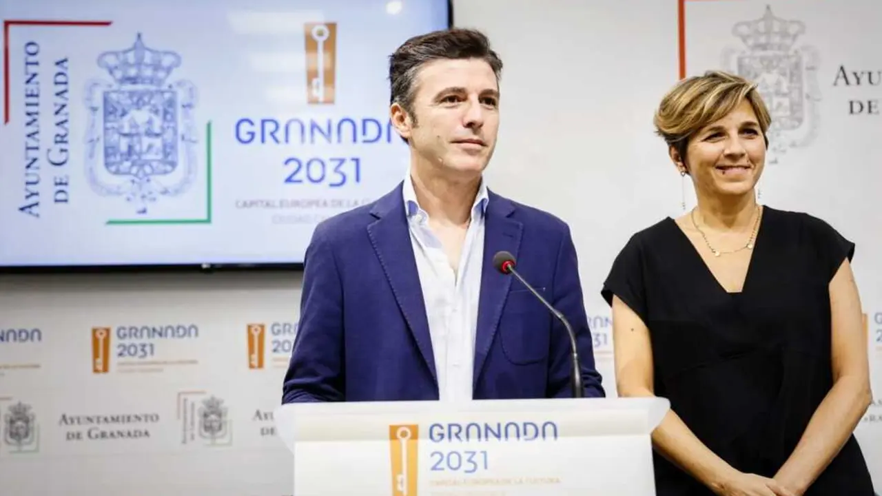 Los concejales de Presidencia y de Movilidad de Granada. | Europa Press.