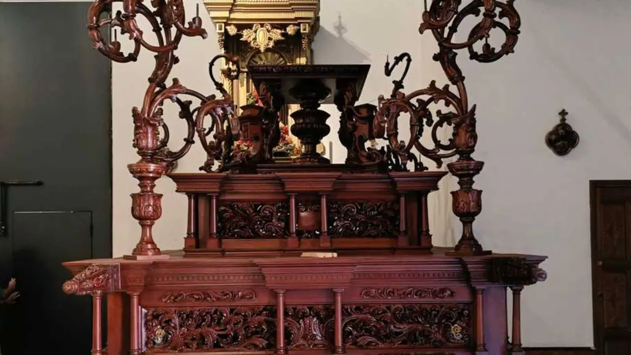 Paso procesional de Santa In&eacute;s