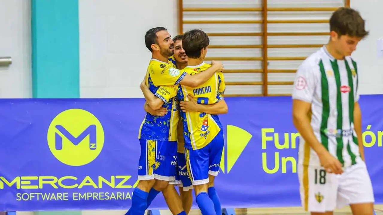 Los gaditanos celebran uno de los tantos del choque. / CD Virgili C&aacute;diz