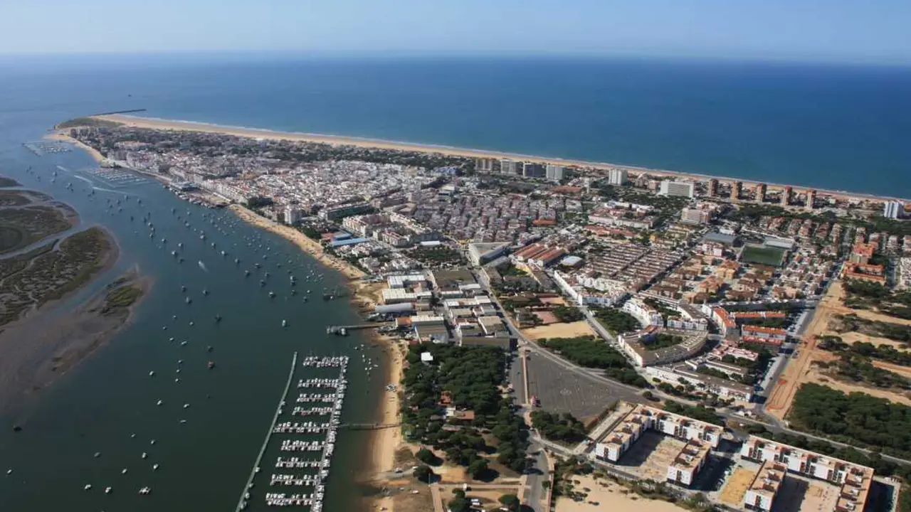 Foto a&eacute;rea Punta Umbr&iacute;a. | Ayuntamiento Punta Umbr&iacute;a.