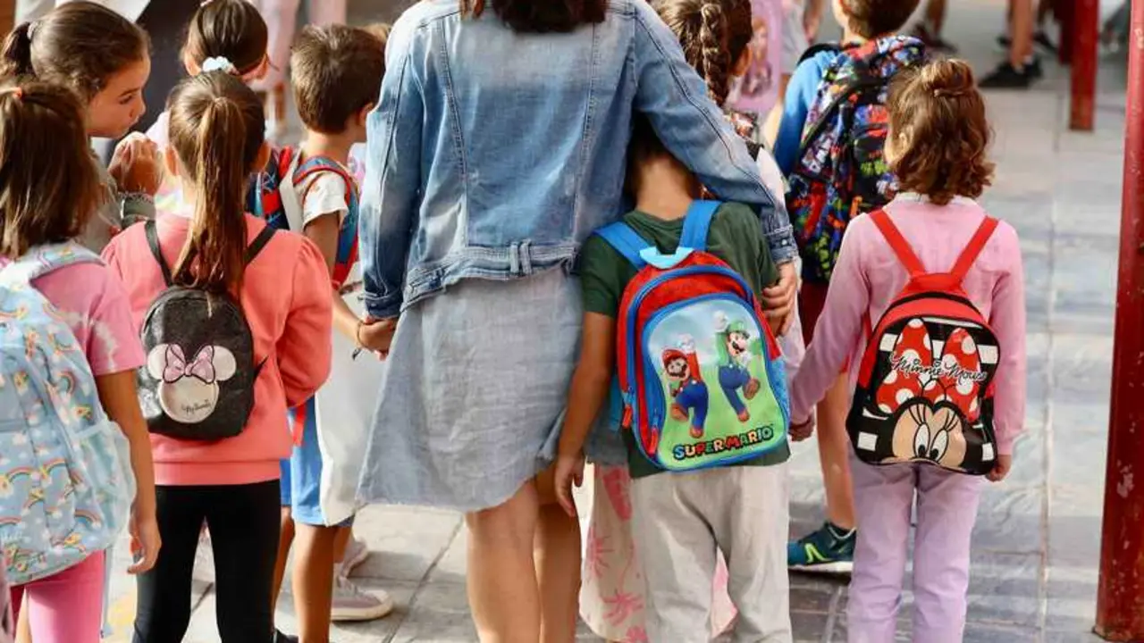 Estudiantes de Alcobendas en el primer d&iacute;a de clase en un colegio p&uacute;blico del municipio, el 6 de septiembre de 2023 | AYUNTAMIENTO DE ALCOBENDAS