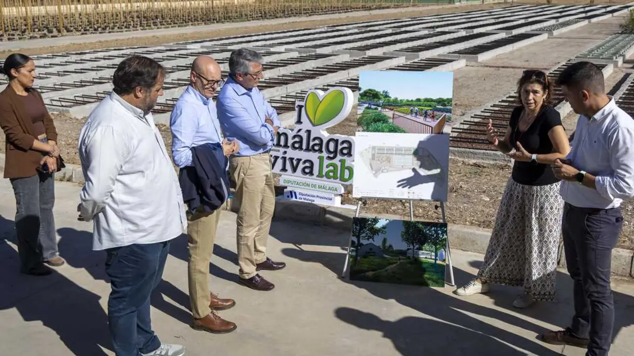 Visita de representantes de Diputaci&oacute;n de M&aacute;laga y Junta de Andaluc&iacute;a a 'M&aacute;laga Viva Lab'. / DIPUTACI&Oacute;N DE M&Aacute;LAGA