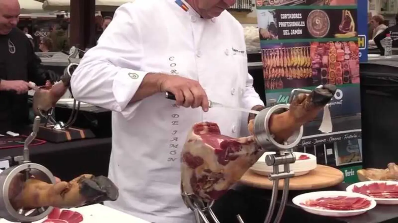 FERIA JAMON SOLIDARIO