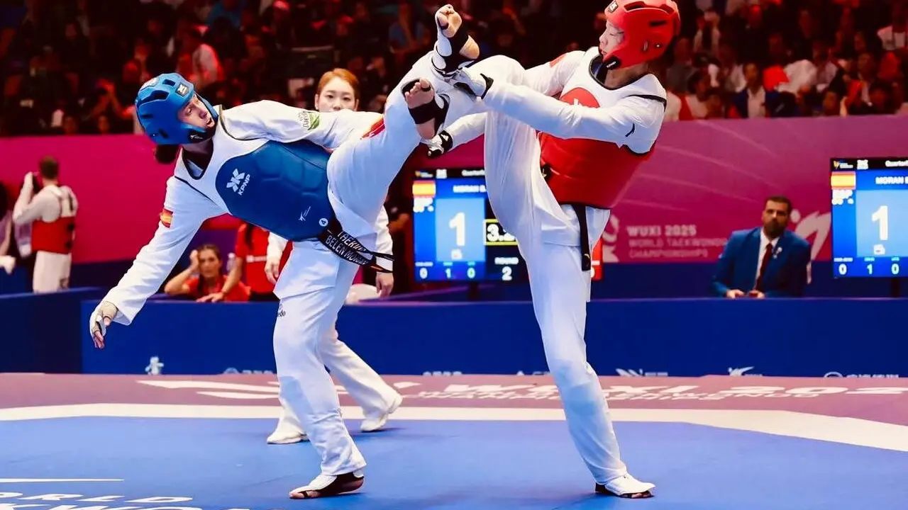 Bel&eacute;n Mor&aacute;n en competici&oacute;n.| TAEKWONDO CIUDAD EXPO