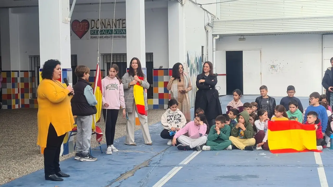 constitucion en colegio calasanz rota