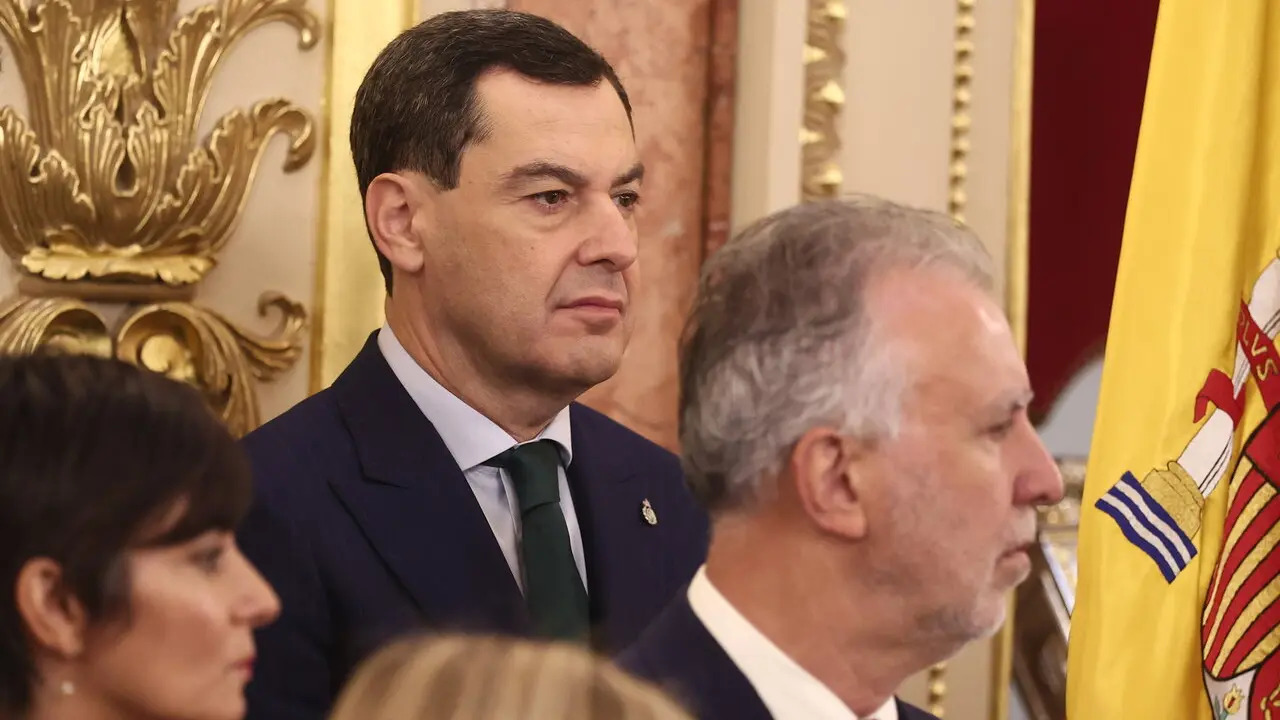 El presidente de la Junta de Andaluc&iacute;a, Juanma Moreno, durante el acto institucional por el D&iacute;a de la Constituci&oacute;n | Eduardo Parra / Europa Press