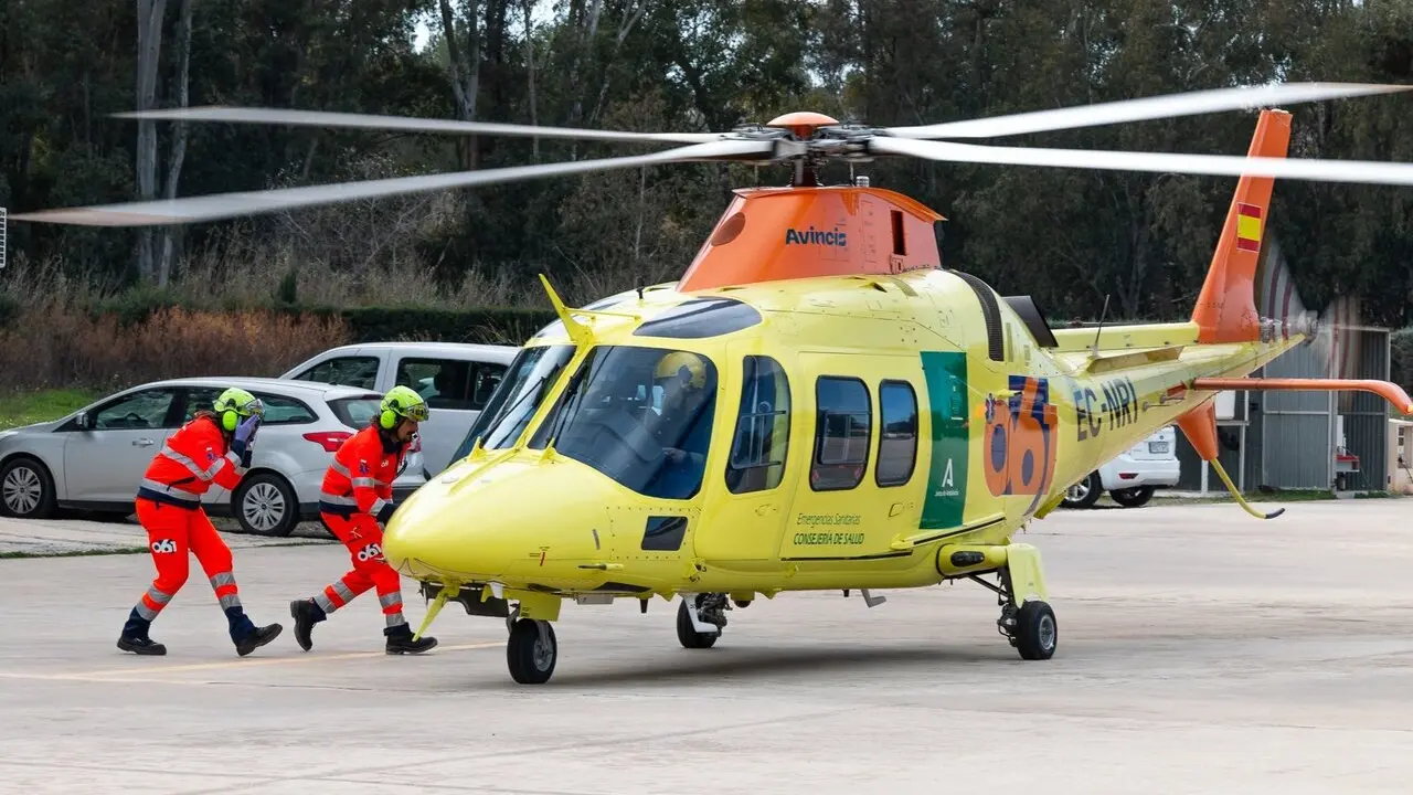 Helic&oacute;ptero sanitario de 061 en una imagen de archivo | EMERGENCIAS 112