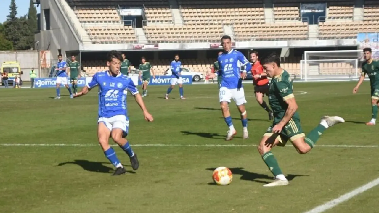El Recreativo vuelve a desinflarse ante el Xerez Deportivo FC. | Europa Press.