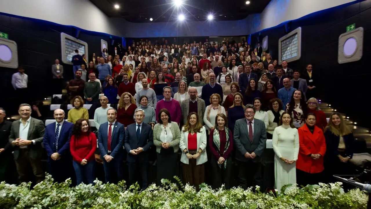 Foto de todos los premiados. | Junta de Andaluc&iacute;a.