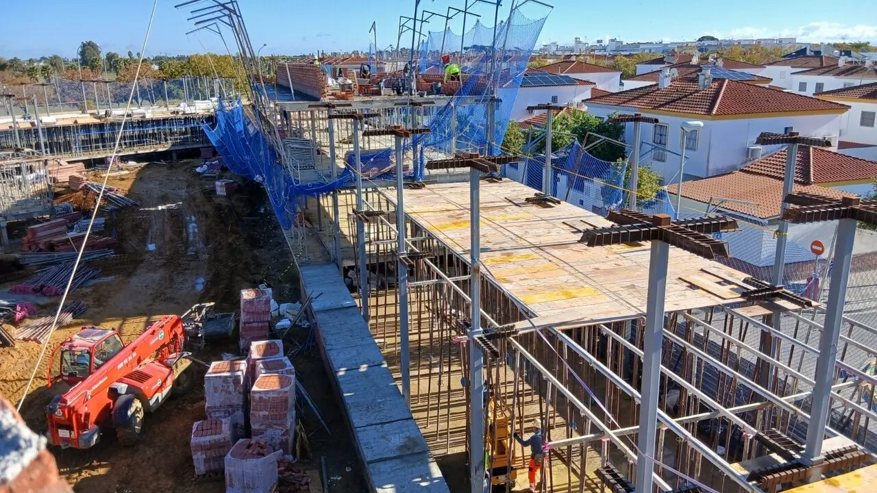 Construcci&oacute;n de viviendas. | Archivo
