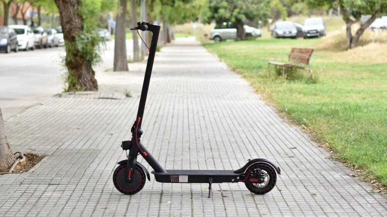 Patinete el&eacute;ctrico. | VIVA