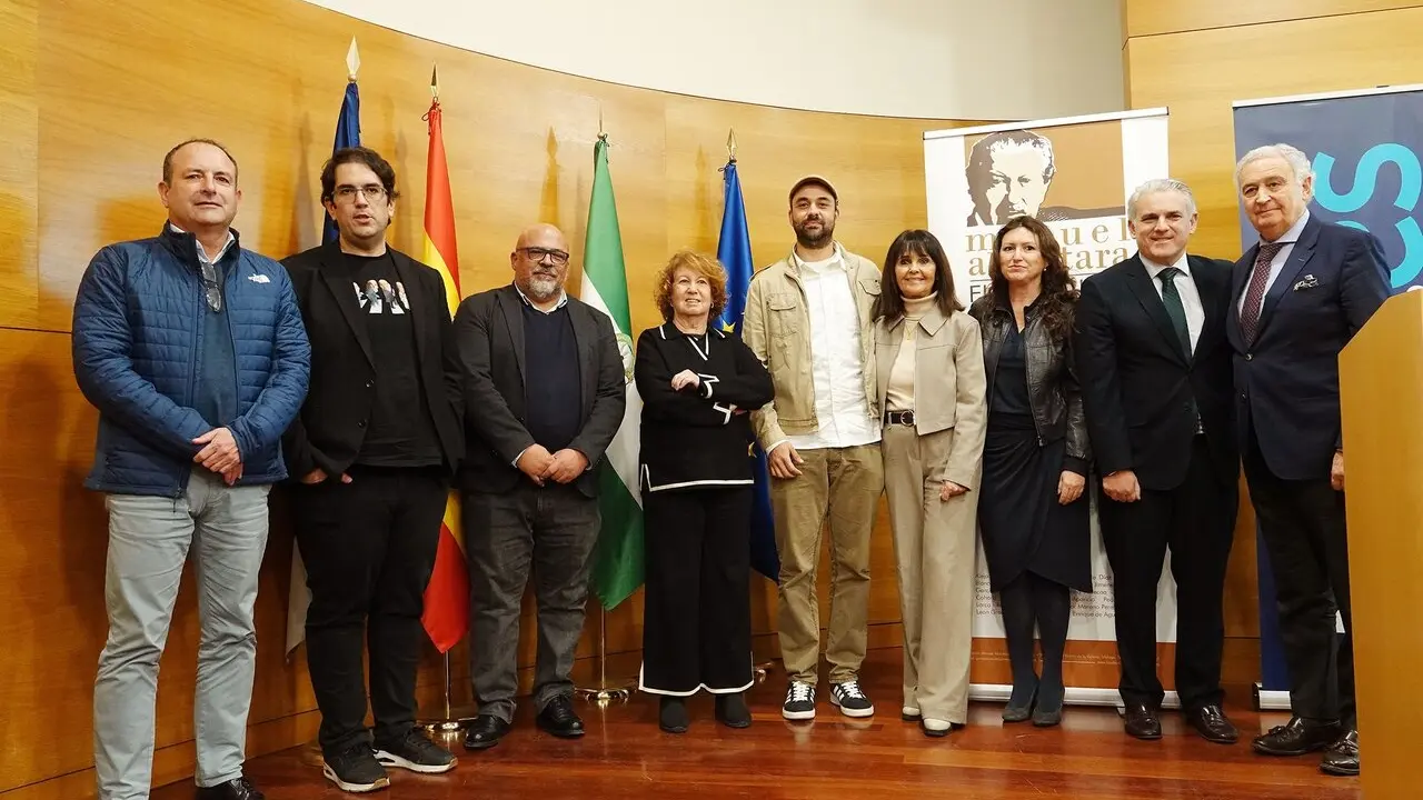 El XX Premio Internacional Manuel Alc&aacute;ntara distingue la trayectoria profesional de Rosa Villacast&iacute;n. / UNIVERSIDAD DE M&Aacute;LAGA