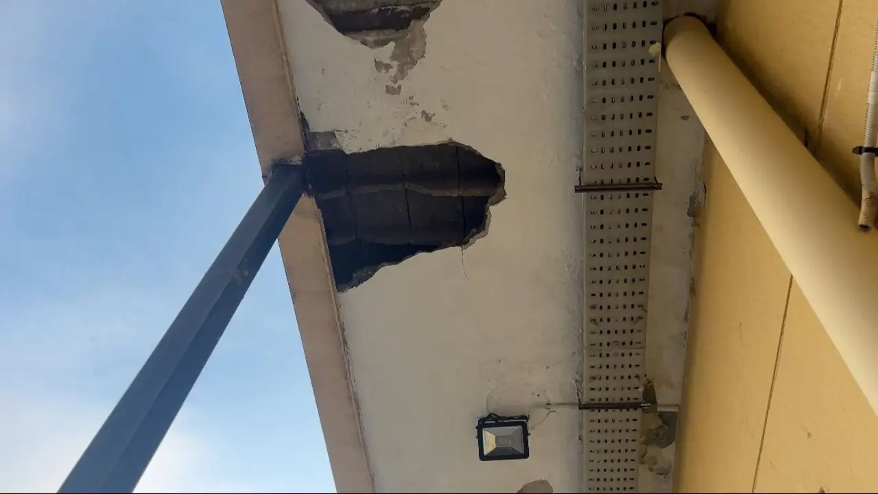 Desprendimiento del techo del IES Vicente Aleixandre | CEDIDA