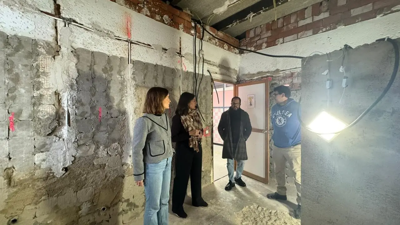 Obras de reforma integral de los aseos en el CEIP Zurbar&aacute;n de Sevilla | AYTO DE SEVILLA