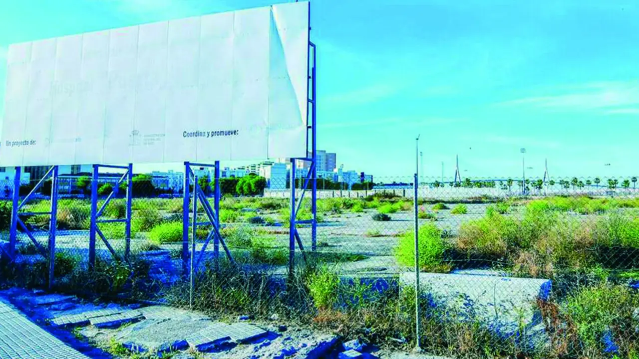 Solar donde se prev&eacute; la construcci&oacute;n del nuevo hospital. Eulogio Garc&iacute;a