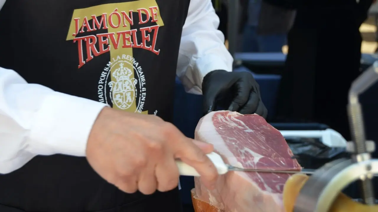 Jam&oacute;n de Trev&eacute;lez. | Europa Press.
