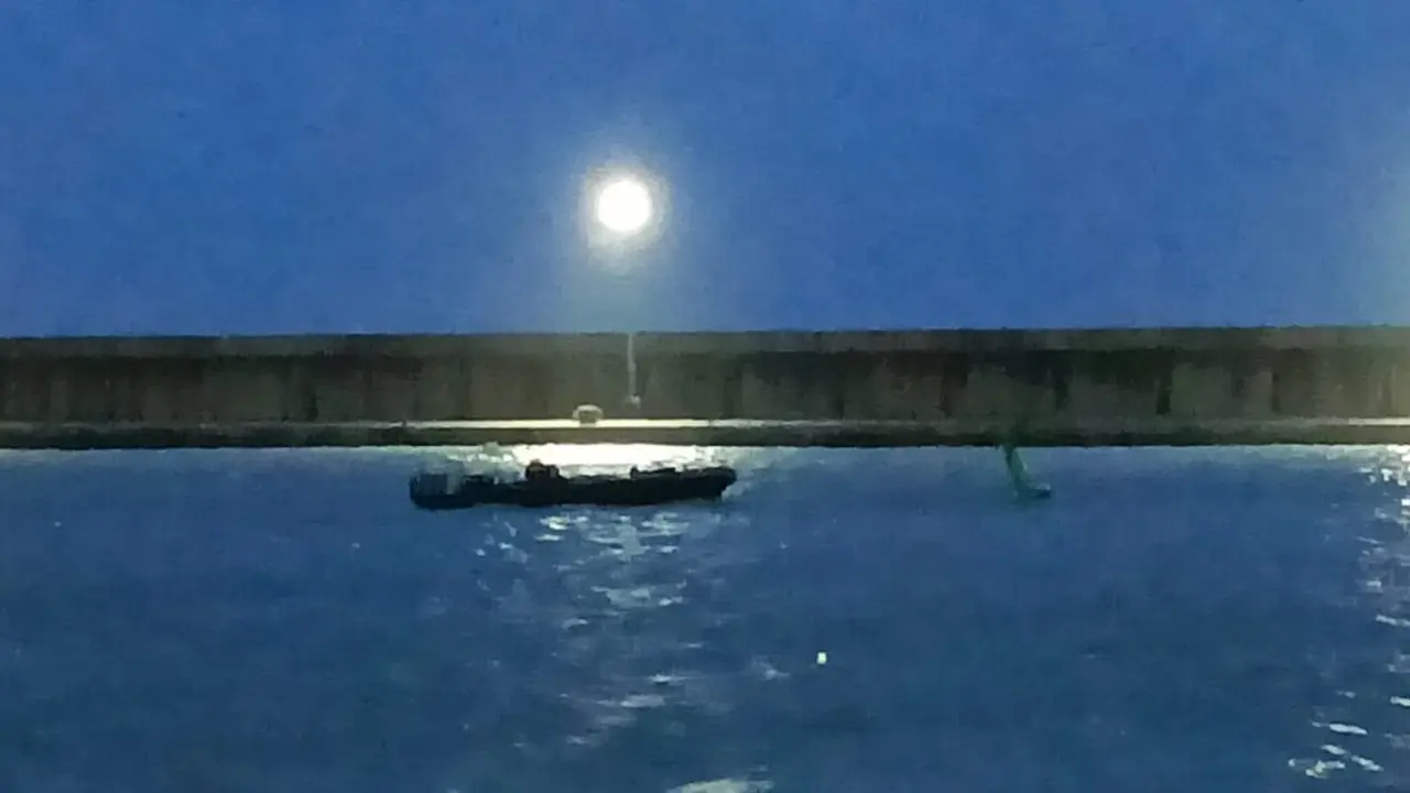 Una narcolancha en el Puerto de Barbate.