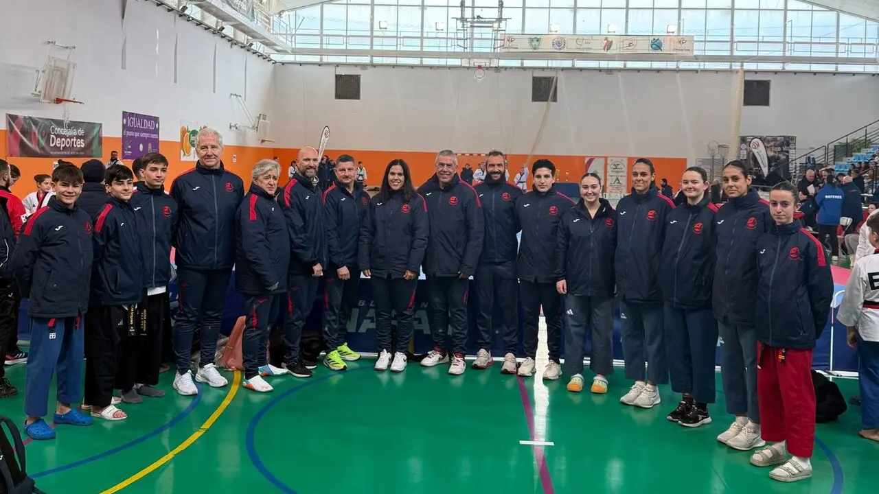 Expedici&oacute;n del Club "Ki" &Oacute;scar Dojang en el Open de Andaluc&iacute;a de Poomsae. - Foto: Club &Oacute;scar Dojang
