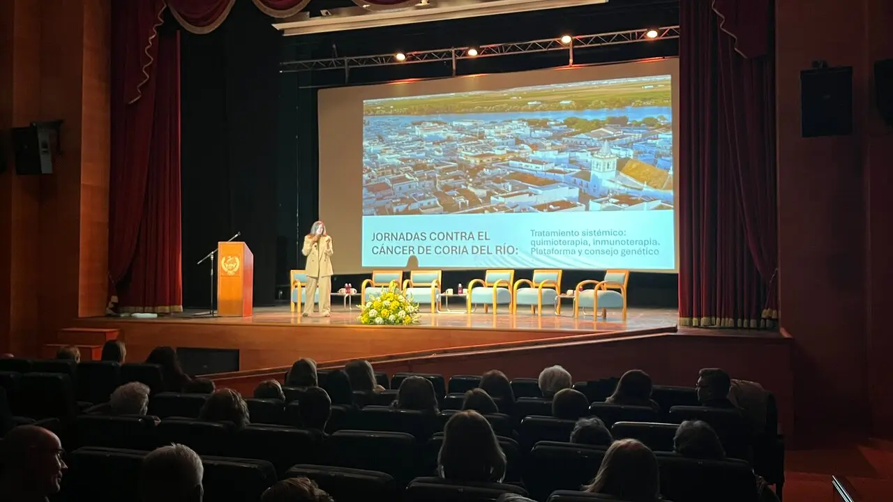 Jornadas contra el C&aacute;ncer de Coria del R&iacute;o.| AYTO CORIA