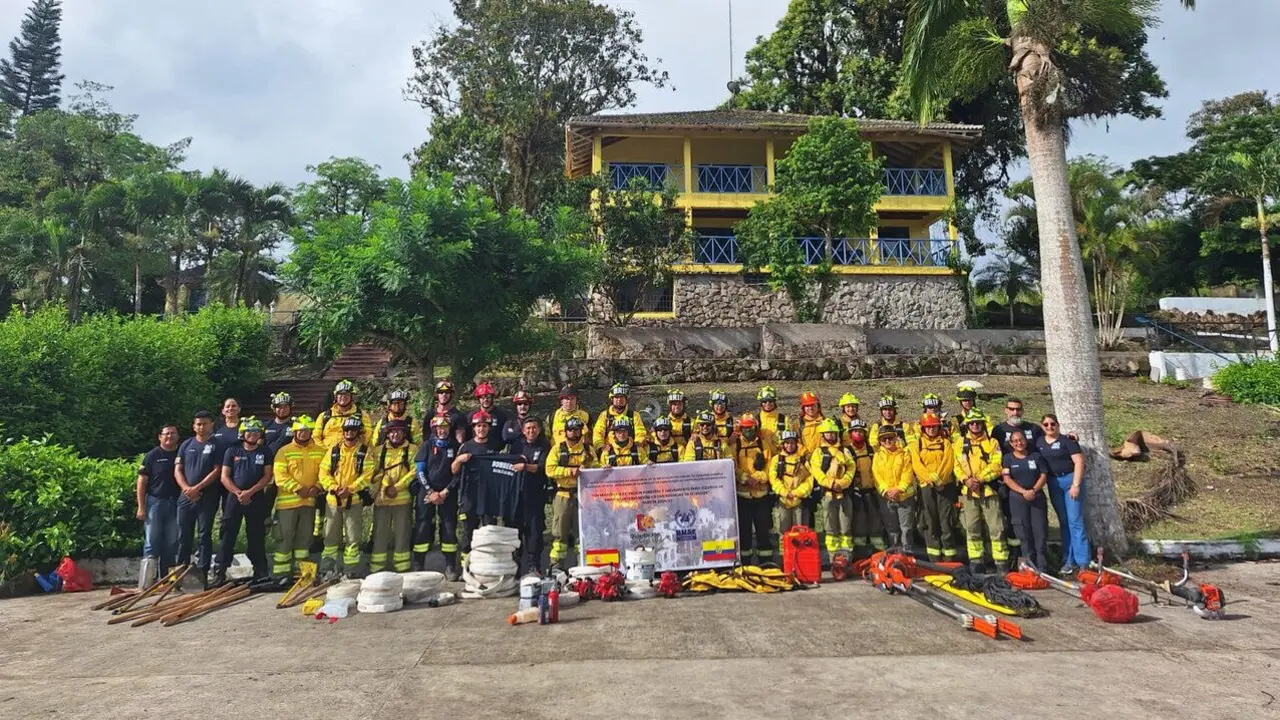 Actividad desarrollada por Bomberos Unidos Sin Fronteras.