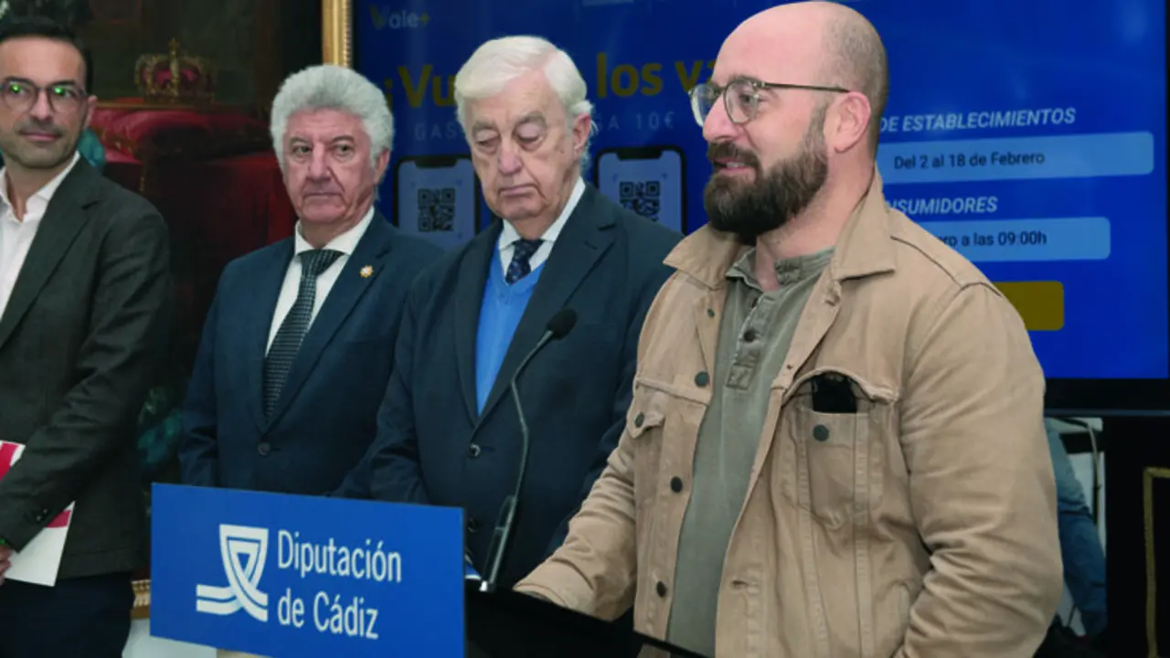 Germ&aacute;n Beardo, en la presentaci&oacute;n de C&aacute;diz Vale M&aacute;s. VIVA