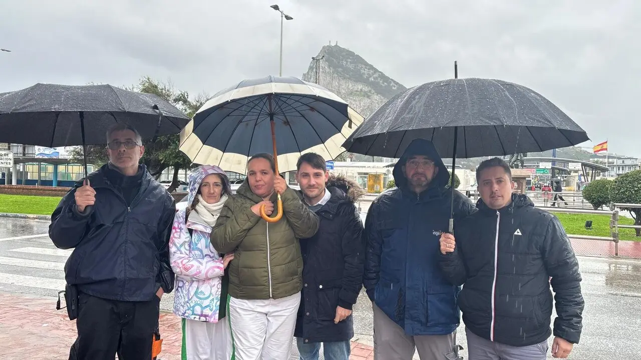 Algunos de los trabajadores que podrían quedarse sin empleo - J.M.