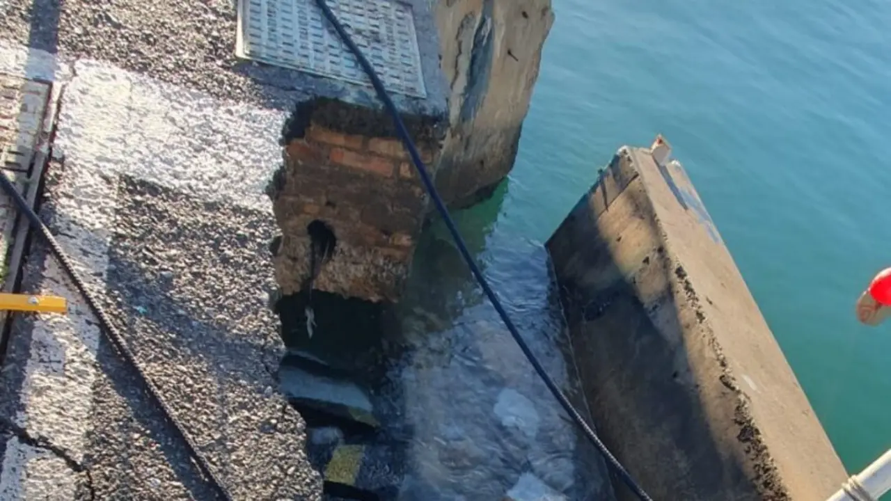 Da&ntilde;os den el puerto deportivo | Ayuntamiento de Benalm&aacute;dena