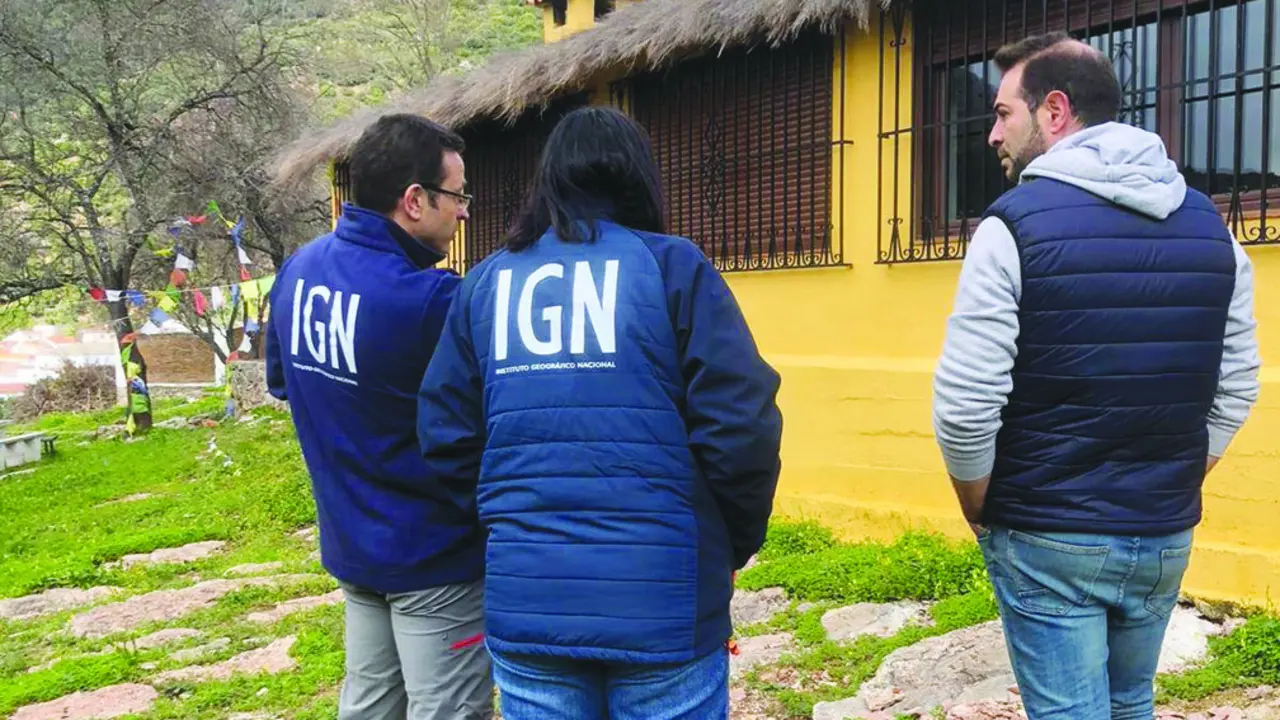 Expertos del IGN en Cortes de la Frontera./Ayto.