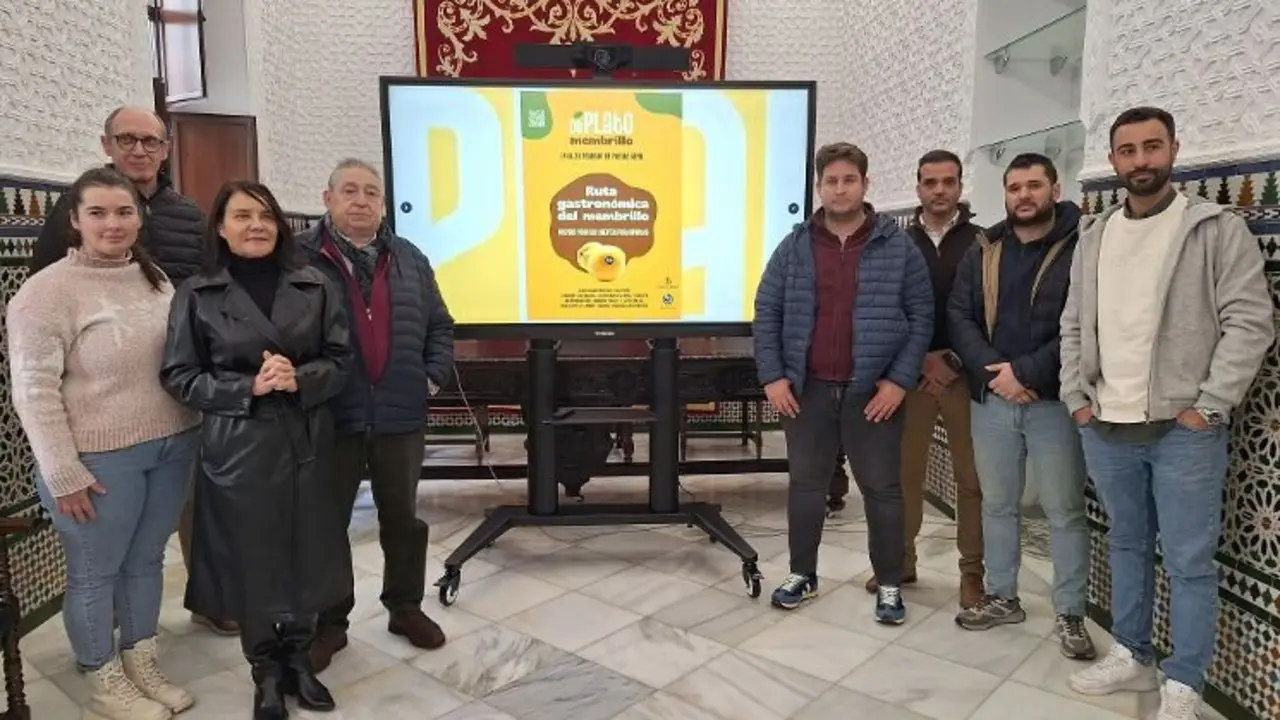 Foto de la presentaci&oacute;n de la iniciativa en el Ayuntamiento.
