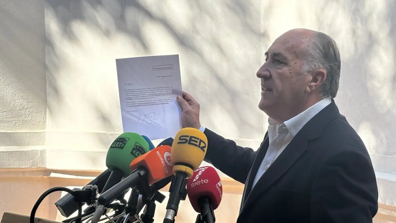 Landaluce, en la atención a los medios este viernes - J.M.