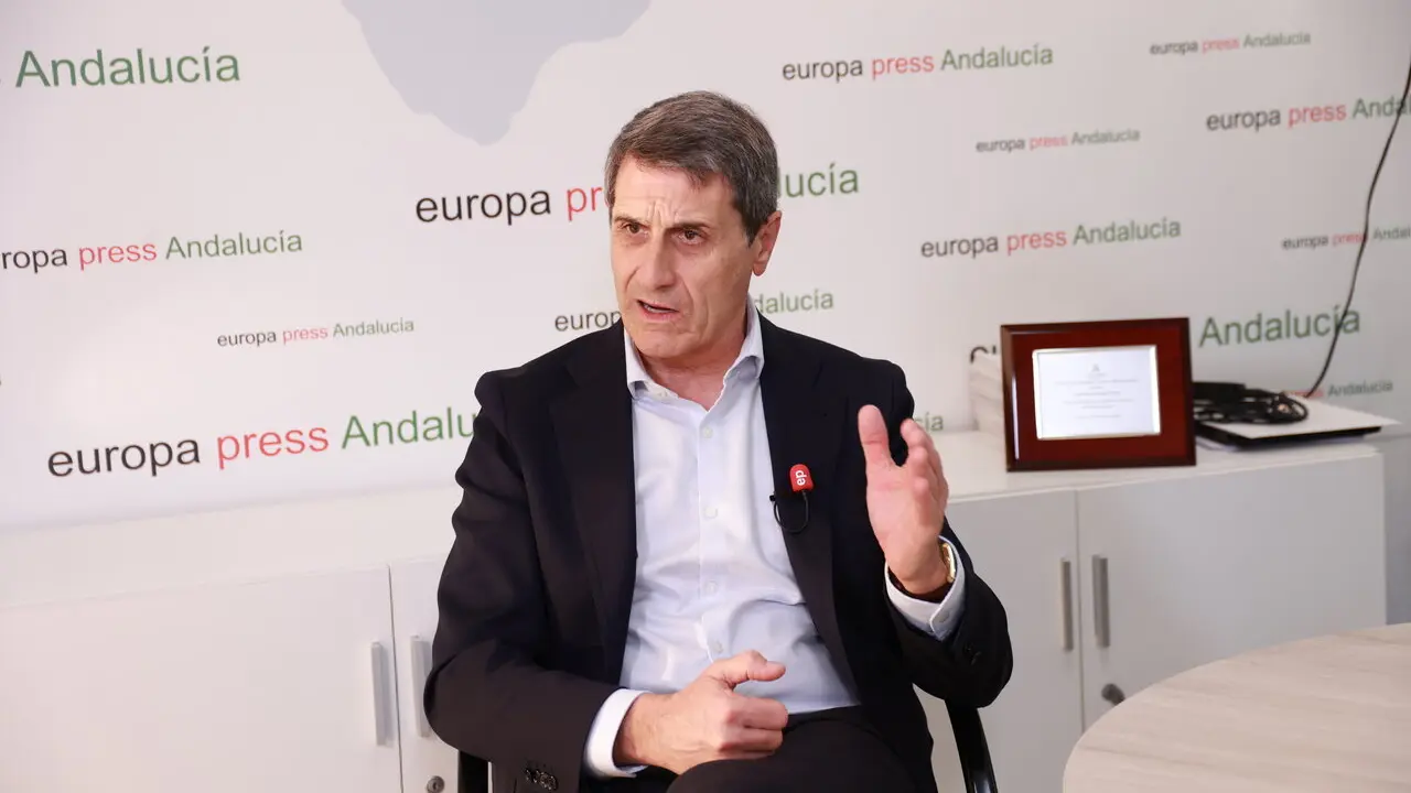 El delegado del Gobierno en Andaluc&iacute;a, Pedro Fern&aacute;ndez, en una entrevista concedida a Europa Press | Roc&iacute;o Ruz / Europa Press